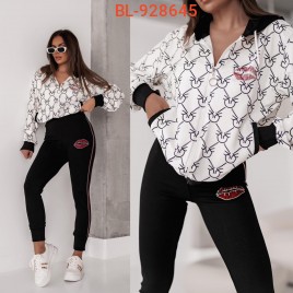 928645