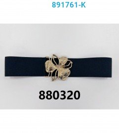 891761