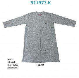 911977
